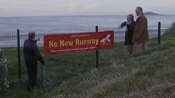 Memebers of UPROAR, a group opposed to the new runway at Dublin Airport in 2006.