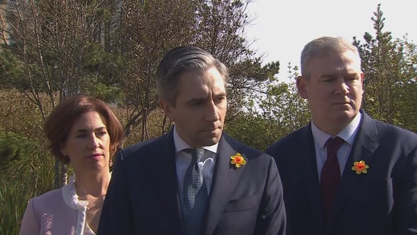 Simon Harris speaking to the media in Salthill