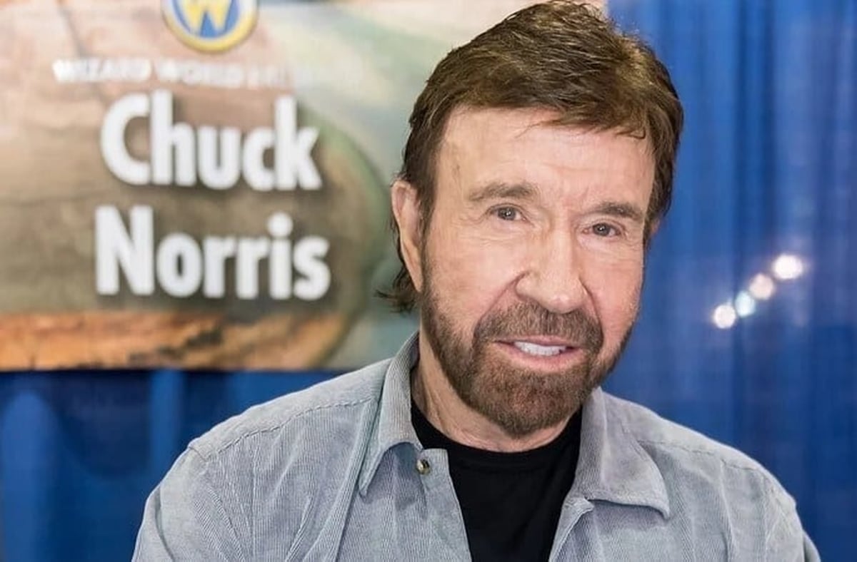 Chuck Norris dies
