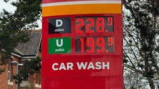 Petrol and diesel prices 23 March in Dublin 4