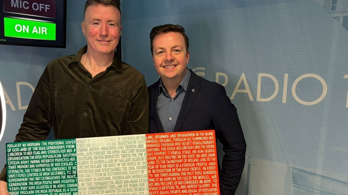  Gary McGinty – Renowned film set designer’s new exhibition 