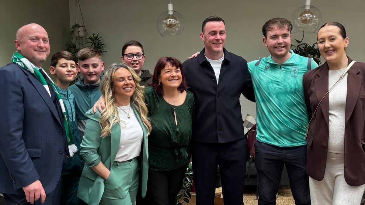 From Portland Row to Prague, a Parrot's journey