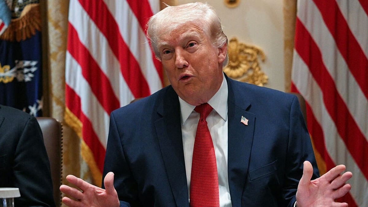 Trump tells allies to 'Go get your own oil'