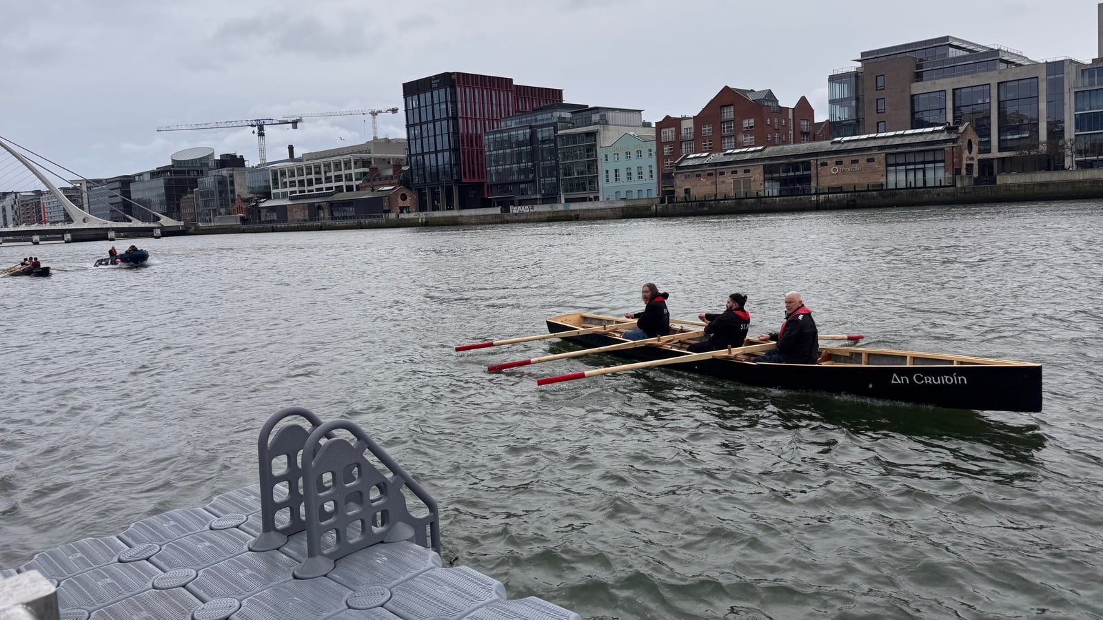 President launches project seeing currach boats on Liffey