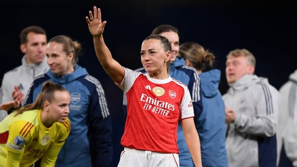 LONDON, ENGLAND - APRIL 01: Katie McCabe of Arsenal acknowledges the fans after winning 2-3 on aggregate following a 1-0 defeat in the UEFA Women's Champions League 2025/26 Quarter-finals Second Leg match between Chelsea and Arsenal at Stamford Bridge on