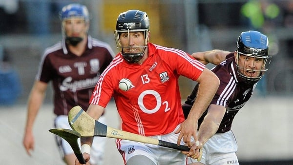 2 May 2010; Ben O'Connor, Cork, in action against David Collins, Galway. Allianz GAA Hurling National League Division 1 Final, Cork v Galway, Semple Stadium, Thurles, Co Tipperary. Picture credit: Ray McManus / SPORTSFILE