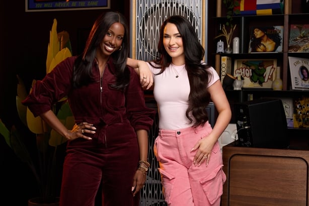 2FM Drive with Laura Fox and Katja Mia