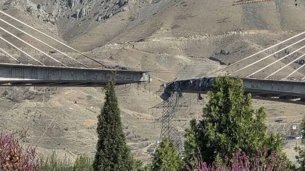 B1 bridge - pic taken from tweet from Iranian foreign minister