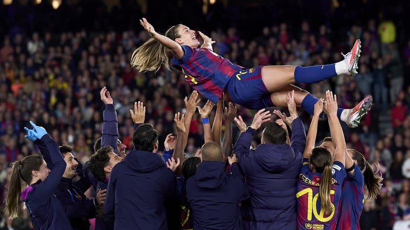 Barca hammer Real Madrid to book spot in last-four