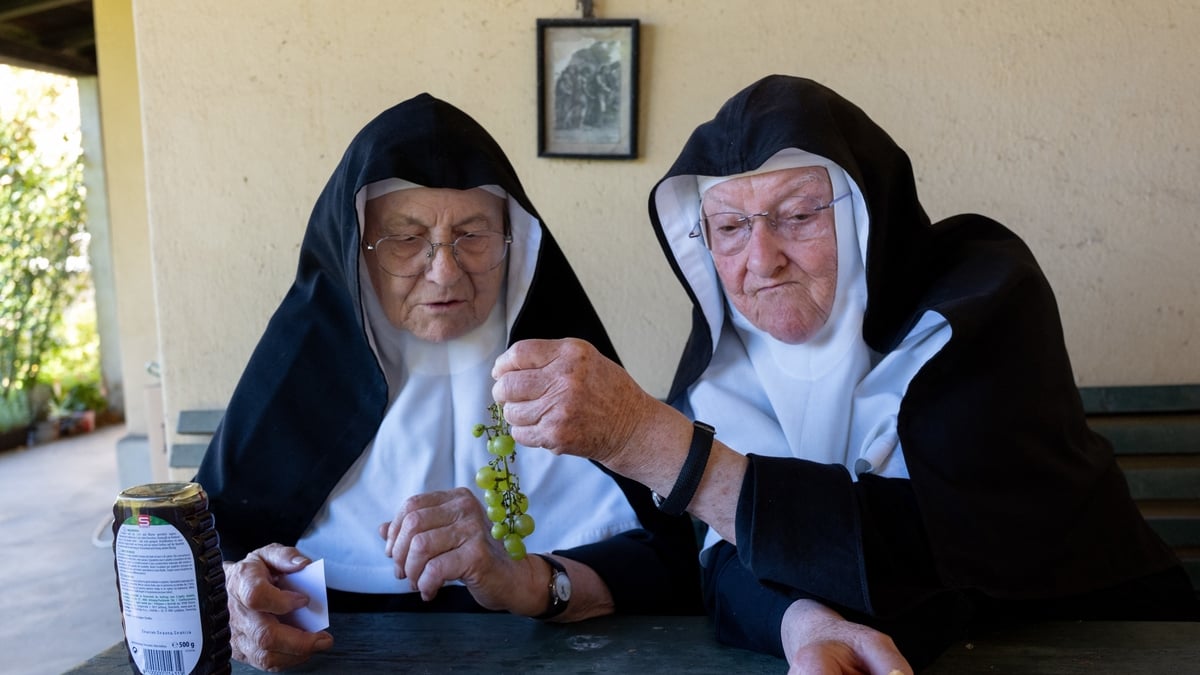 Three nuns escaped from a care home to return to their convent in Austria