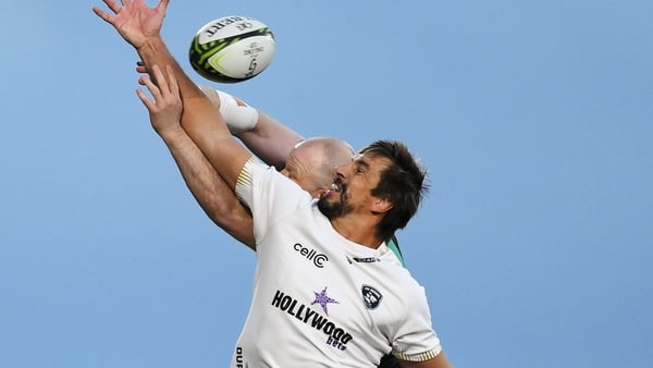3 April 2026; Eben Etzebeth of Hollywoodbets Sharks and Joe Joyce of Connacht contest a lineout during the EPCR Challenge Cup match between Connacht and Hollywoodbets Sharks at Dexcom Stadium in Galway. Photo by Brendan Moran/Sportsfile