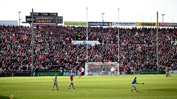 5 April 2026; Diarmaid Byrnes of Limerick, 5, takes a free during the Allianz Hurling League Division 1A final match between Limerick and Cork at TUS Gaelic Grounds in Limerick. Photo by Ben McShane/Sportsfile