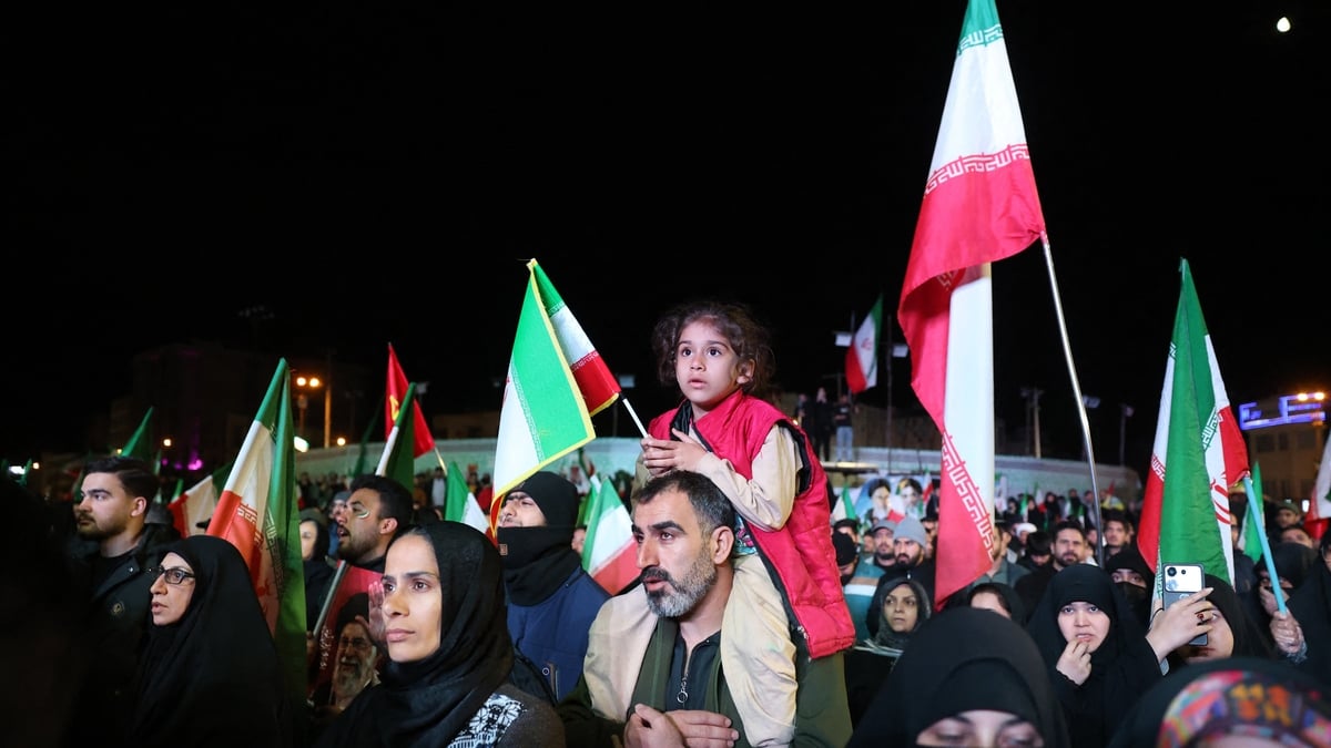 Tehran agrees to reopen Strait of Hormuz after ceasefire deal with US 