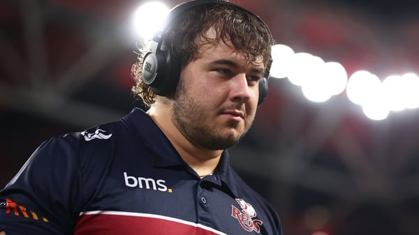 BRISBANE, AUSTRALIA - APRIL 25: 
Massimo De Lutiis of the Reds looks on ahead of the round 11 Super Rugby Pacific match between Queensland Reds and Blues at Suncorp Stadium, on April 25, 2025, in Brisbane, Australia. (Photo by Chris Hyde/Getty Images)