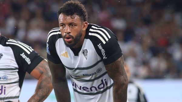 Brive's English flanker Courtney Lawes