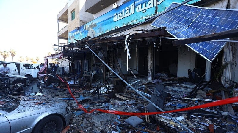 Na dosaein maraithe sa Liobáin, a deir na húdaráis ansin, in aerionsaithe a rinne Iosrael ar dheisceart na tíre.