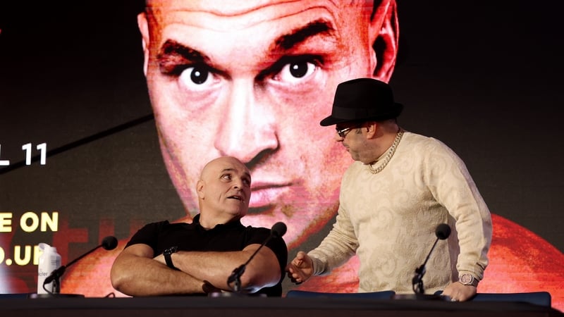 Fury unsure if dad will attend comeback fight