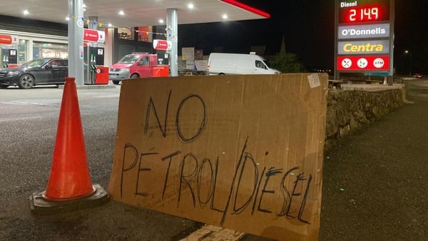 A service station out of fuel in An Spidéal in Co Galway tonight