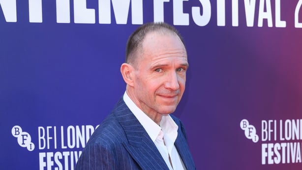 British actor on the red carpet
