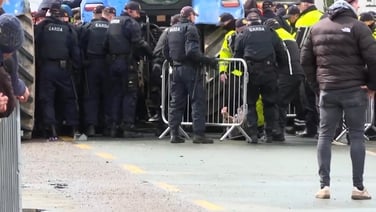 Protester pulled from tractor at Whitegate oil refinery