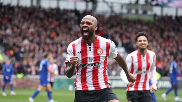 Brentford's Igor Thiago celebrates scoring his side's second goal during the Premier League match between Brentford and Everton at Gtech Community Stadium on April 11, 2026 in Brentford, United Kingdom.
