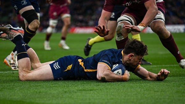 11 April 2026; Hugo Keenan of Leinster scores his side's second try during the Investec Champions Cup quarter-final match between Leinster and Sale Sharks at the Aviva Stadium in Dublin. Photo by Seb Daly/Sportsfile