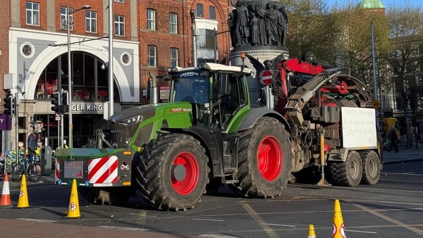 Tractors and trucks leave Dublin’s O’Connell Street