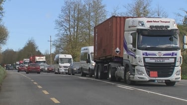 Tailbacks continue to build on the M28 Cork to Ringaskiddy