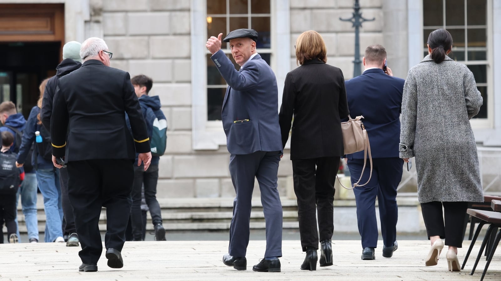 Road ahead for Govt challenging as Healy-Rae departs — GLOBAL — ERYU PROJECT