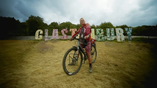 Nick Kelly reaches Glastonbury in The Song Cycle