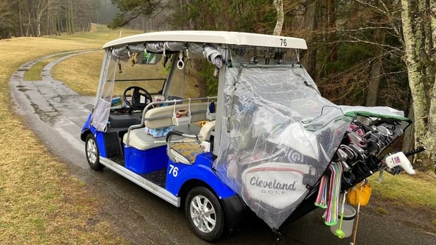 High-tech driverless golf buggy 