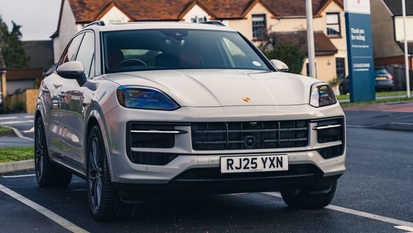 Porschen Cayenne e-hybrid