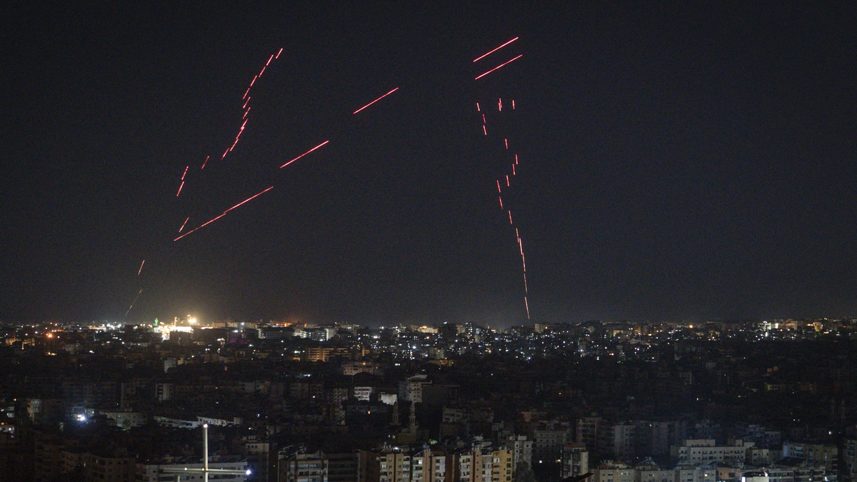 Israel 'surprised' by ten day ceasefire between Lebanon and Israel