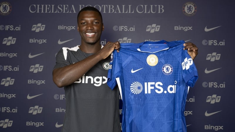 Caicedo pens new deal to remain at Chelsea until 2033