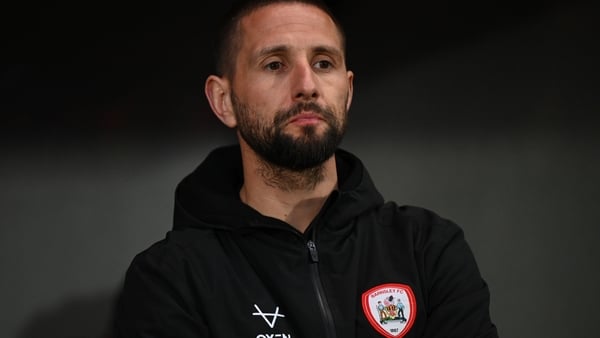 BURSLEM, ENGLAND - APRIL 14: Barnsley manager Conor Hourihane during the Sky Bet League One match between Port Vale and Barnsley at Vale Park on April 14, 2026 in Burslem, England. (Photo by Gareth Copley/Getty Images)