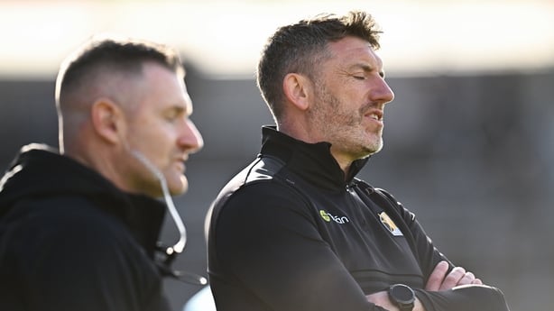 18 April 2026; Kilkenny manager Derek Lyng and Kilkenny selector Niall Corcoran, left, react during the closing stages of the Leinster GAA Senior Hurling Championship Round 1 match between Galway and Kilkenny at Pearse Stadium in Galway. Photo by Piaras Ó Mídheach/Sportsfile