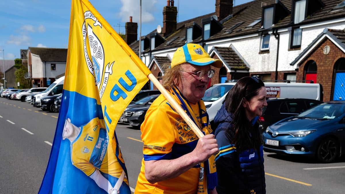 19 April 2026;S Clare supporter John Joe and Mary Costello, from Kildysart, on Francis Street before the Munster GAA Senior Hurling Championship Round 1 match between Clare and Waterford at Zimmer Biomet Páirc Chíosóg in Ennis, Clare. Photo by Ray McManus