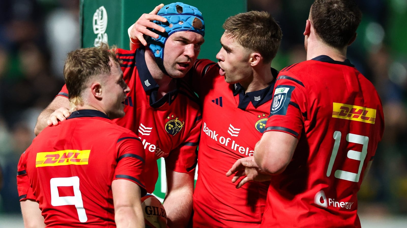 Munster ease to vital bonus-point win in Italy