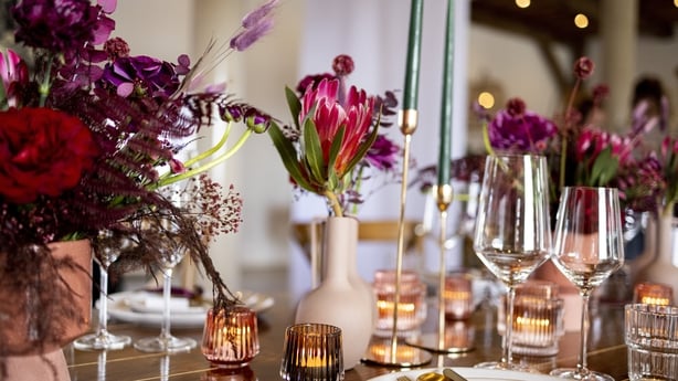 flower tablescape