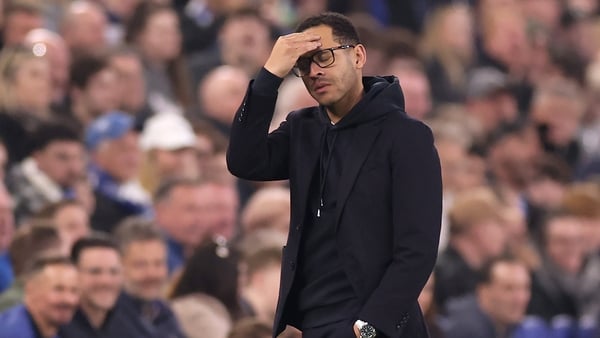 LIVERPOOL, ENGLAND - MARCH 21: Liam Rosenior, Manager of Chelsea, reacts during the Premier League match between Everton and Chelsea at Hill Dickinson Stadium on March 21, 2026 in Liverpool, England. (Photo by Carl Recine/Getty Images)