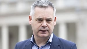 Sinn Féin calls for emergency budget