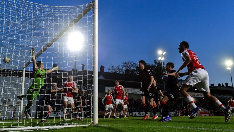 St Pat's recover to swat aside struggling Bohs and go top