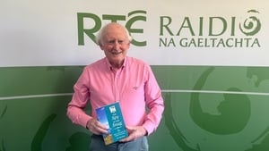 Pádraig Ó Niallagáin show image