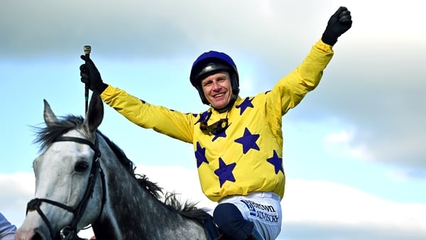 28 April 2026; Jockey Paul Townend celebrates on Il Etait Temps after winning the William Hill Champion Chase on day one of the Punchestown Festival at Punchestown Racecourse in Kildare. Photo by David Fitzgerald/Sportsfile