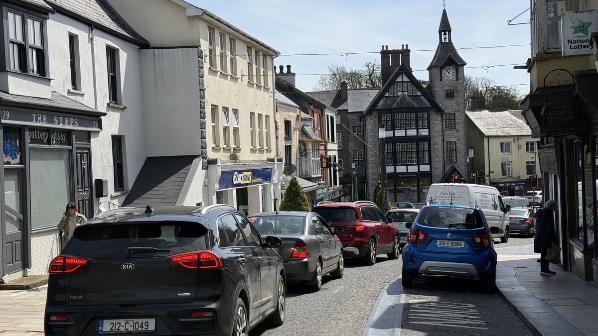 'Extreme frustration' over lack of parking spaces in Mallow