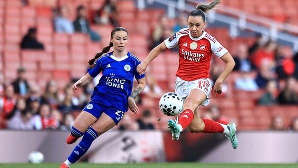 Katie McCabe of Arsenal controls the ball ahead of Hannah Cain of Leicester City during the Barclays Women's Super League match between Arsenal and Leicester City at Emirates Stadium on April 29, 2026 in London, England.