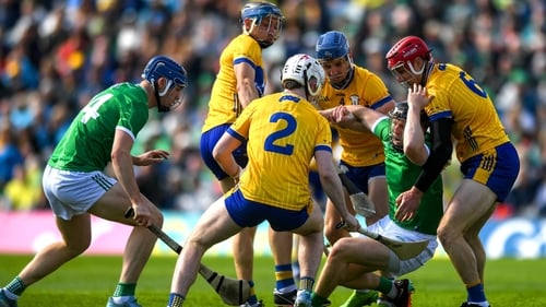 Clare and Limerick Renew Rivalry in Munster Showdown at Cusack Park — image 3
