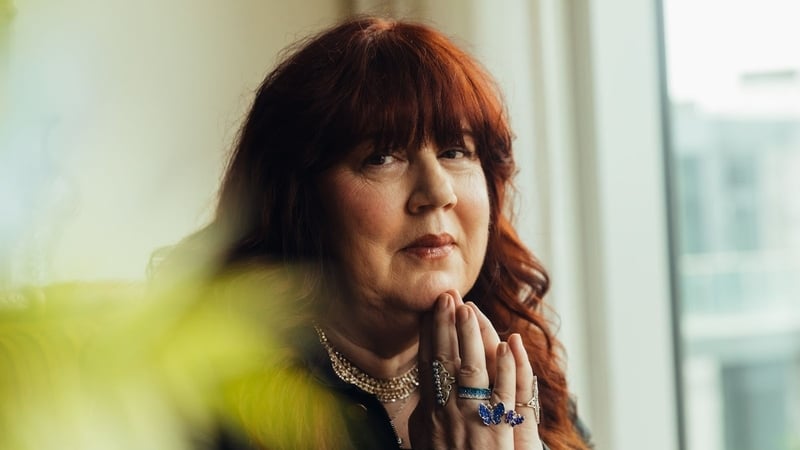 Behind the music - Helen O'Shea