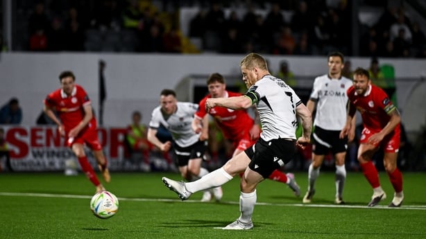 1 May 2026; Daryl Horgan of Dundalk scores his side's first goal, a penalty, during the SSE Airtricity Men's Premier Division match between Dundalk and Shelbourne at Oriel Park in Dundalk, Louth. Photo by Ben McShane/Sportsfile