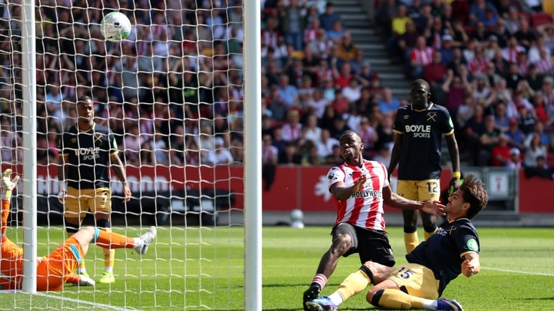 Premier League: West Ham drop fears worsen after defeat